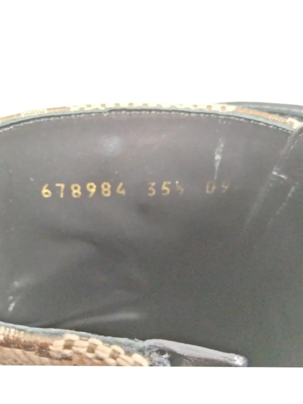 Gucci statement gg